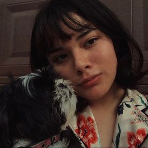 Meet your Posher, Abigail